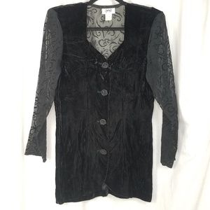 Vtg Judy's velvet top size M black sheer sleeves